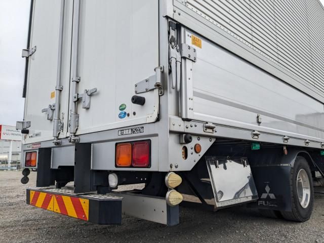 MITSUBISHI FUSOU FIGHTER 2019