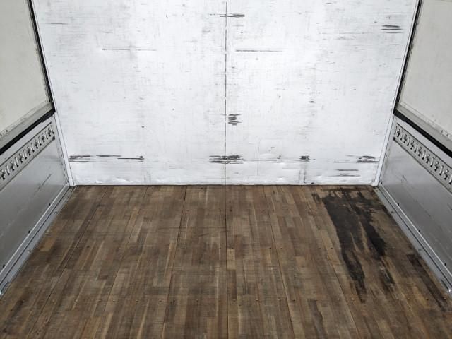 MITSUBISHI FUSOU FIGHTER 2019