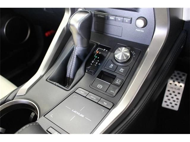 TOYOTA LEXUS NX300h AWD 2018