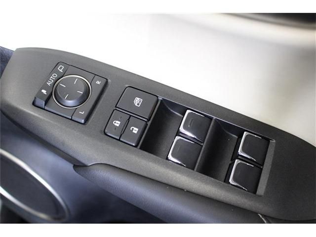 TOYOTA LEXUS NX300h AWD 2018