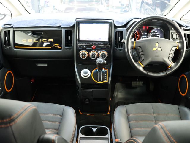 MITSUBISHI DELICA D:5 4WD 2017