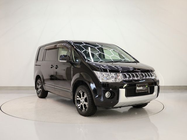 MITSUBISHI DELICA D:5 2WD 2017