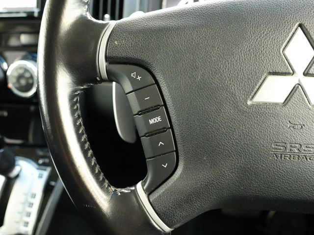 MITSUBISHI DELICA D:5 2WD 2017