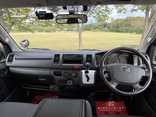 TOYOTA HIACE van 4WD 2014