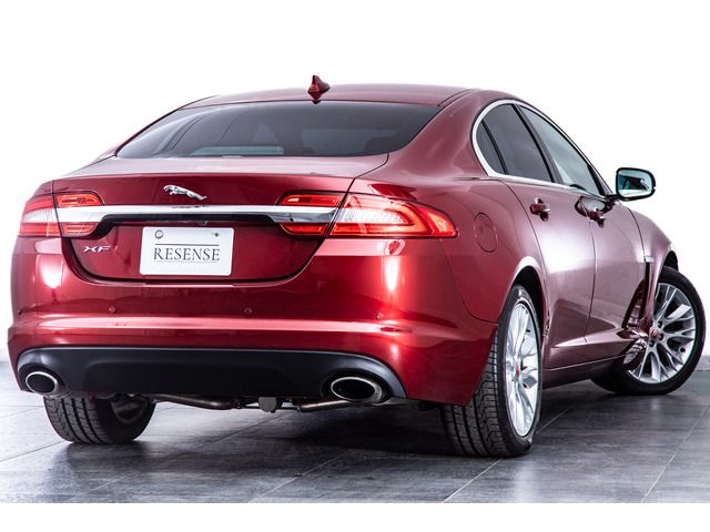 JAGUAR JAGUAR XFseries 2013