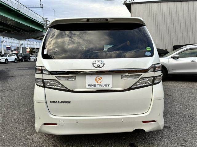 TOYOTA VELLFIRE 2014