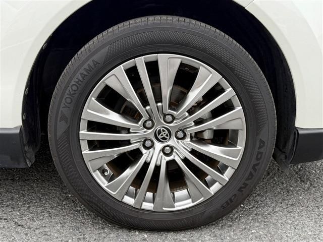 TOYOTA HARRIER 2WD 2020