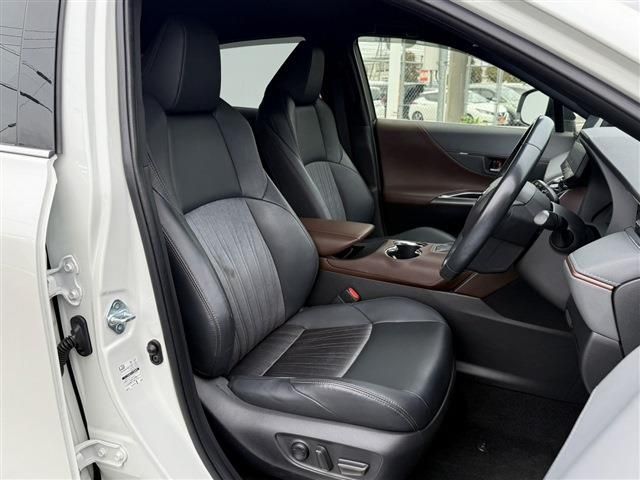 TOYOTA HARRIER 2WD 2020