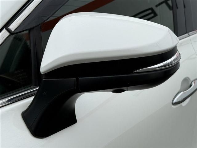 TOYOTA HARRIER 2WD 2020