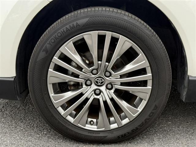 TOYOTA HARRIER 2WD 2020