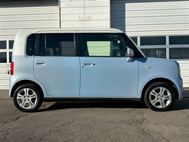 DAIHATSU MOVE CONTE 4WD 2014