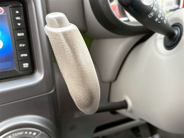 DAIHATSU MOVE CONTE 4WD 2014