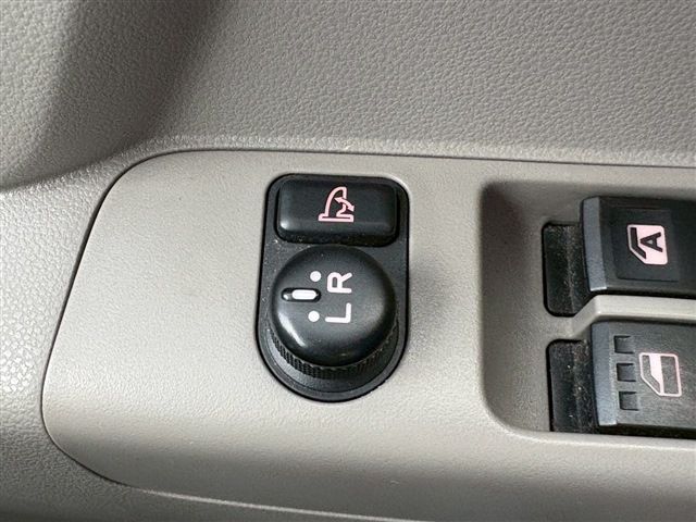 DAIHATSU MOVE CONTE 4WD 2014