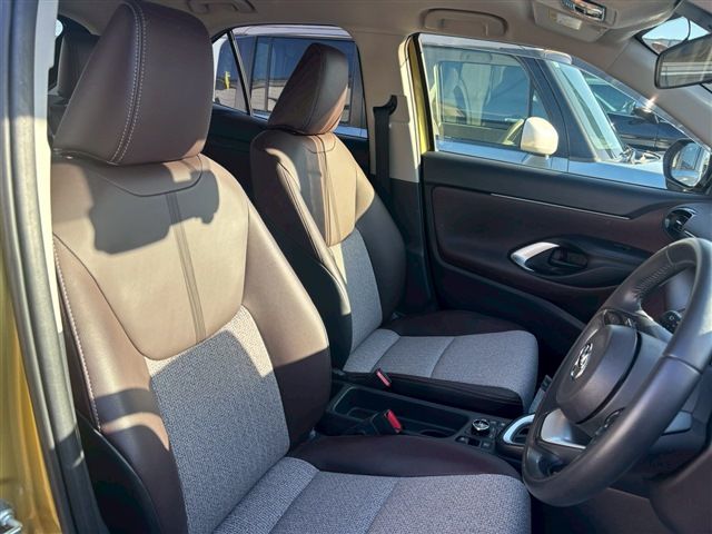 TOYOTA YARIS CROSS HYBRID 2020