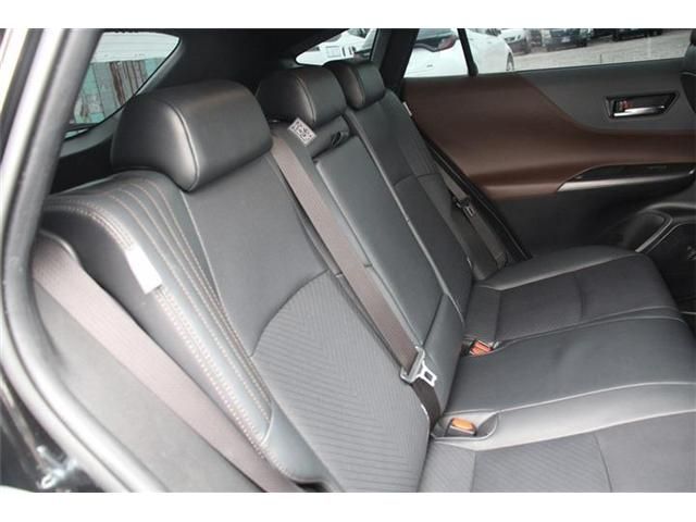 TOYOTA HARRIER 2WD 2020