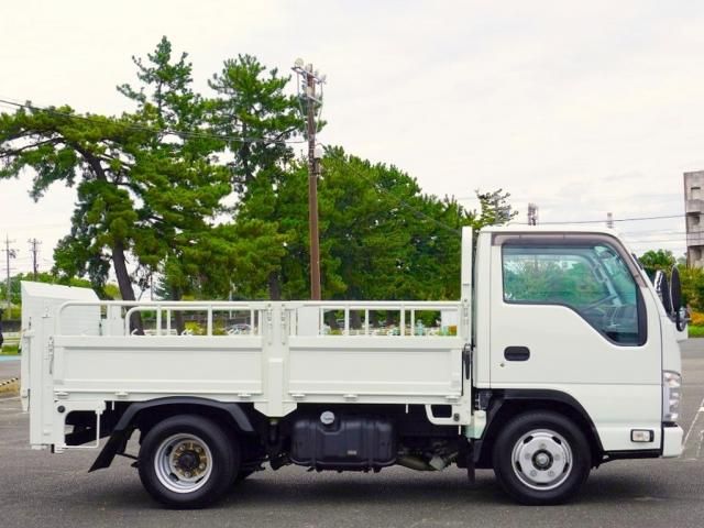 ISUZU ELF 2018