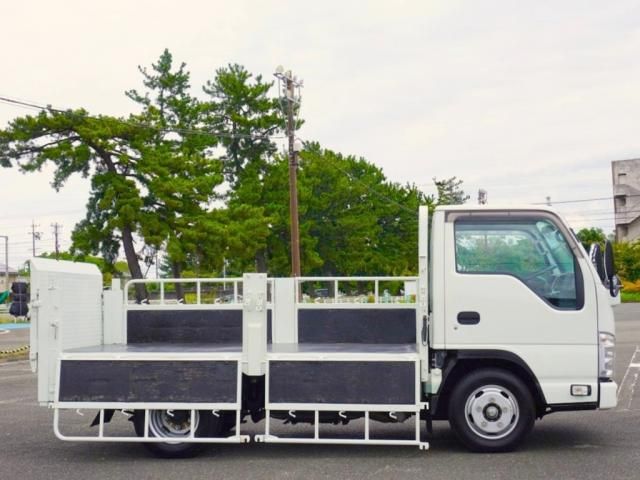 ISUZU ELF 2018