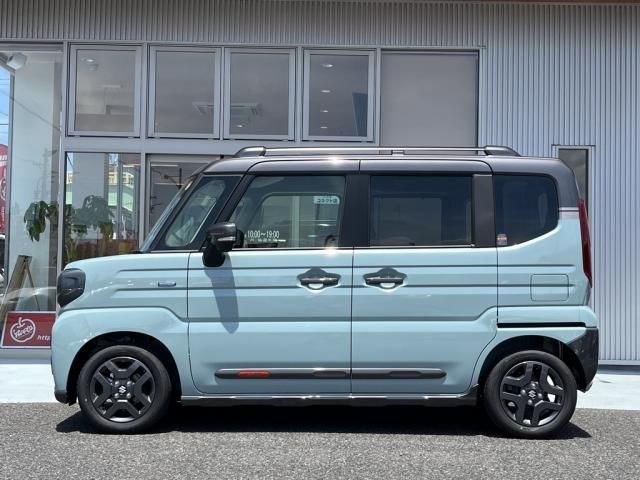 SUZUKI Spacia GEAR 2025