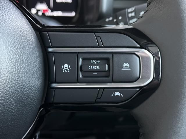 SUZUKI Spacia GEAR 2025