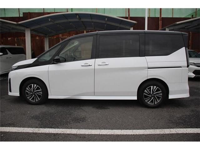 NISSAN SERENA  WG 2023