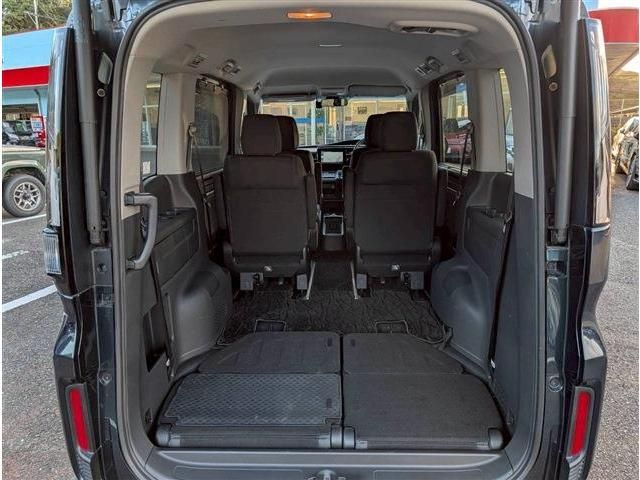 HONDA STEPWAGON SPADA HYBRID 2020