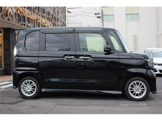 HONDA N BOX CUSTOM 2020