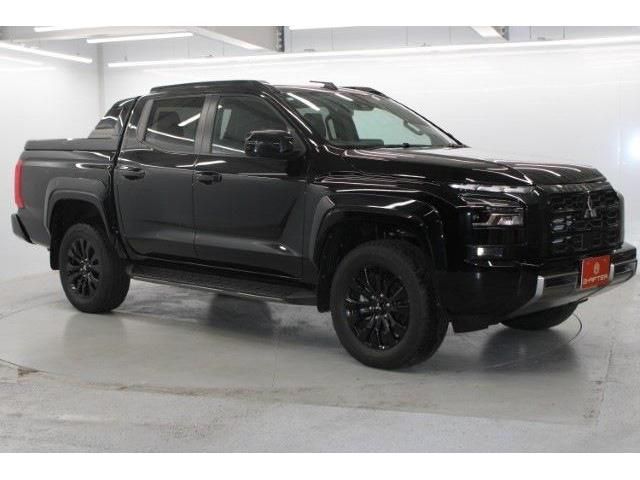 MITSUBISHI TRITON 2025