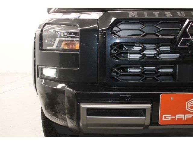 MITSUBISHI TRITON 2025