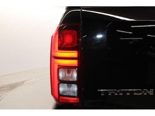 MITSUBISHI TRITON 2025