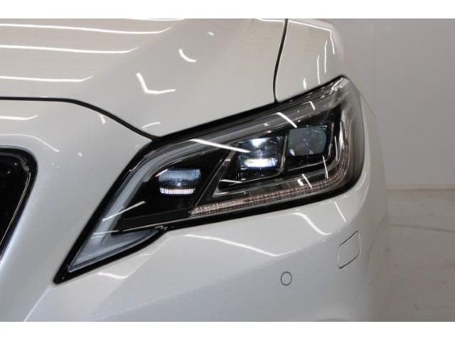 TOYOTA CROWN sedan hybrid 2018