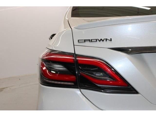 TOYOTA CROWN sedan hybrid 2018