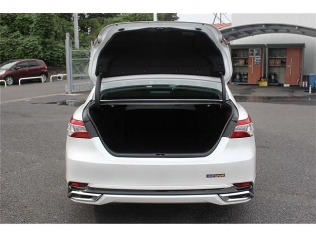 TOYOTA CAMRY HYBRID 2017