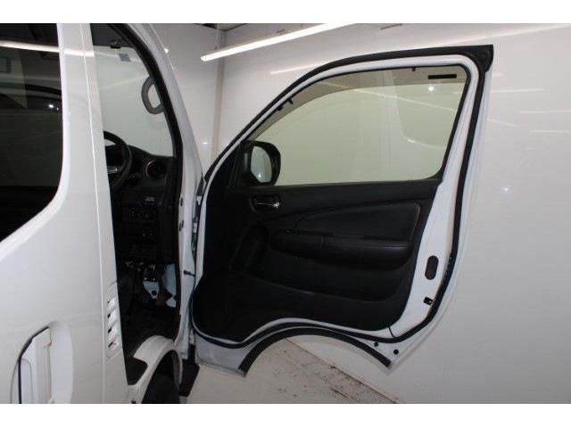 NISSAN CARAVAN van 2WD 2021