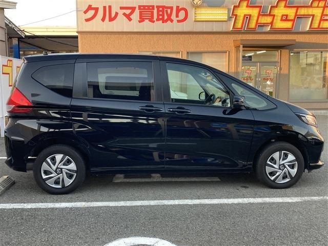HONDA FREED HYBRID 4WD 2022