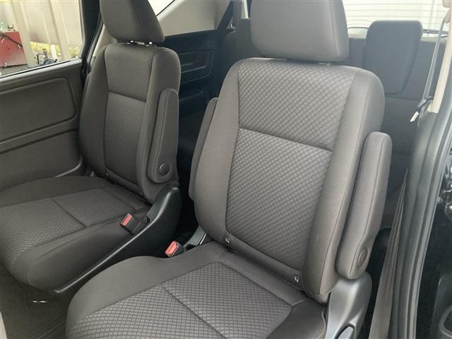 HONDA FREED HYBRID 4WD 2022