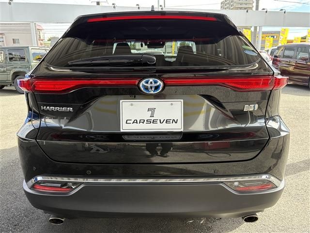 TOYOTA HARRIER HYBRID 2020