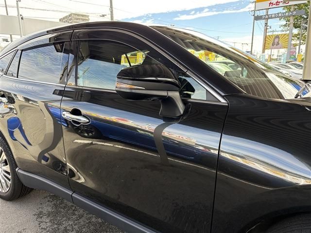 TOYOTA HARRIER HYBRID 2020