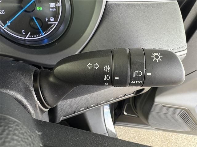 TOYOTA HARRIER HYBRID 2020