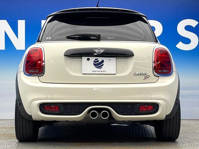 BMW MINI COOPER SD 2020