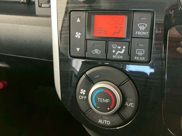 DAIHATSU TANTO CUSTOM 2014