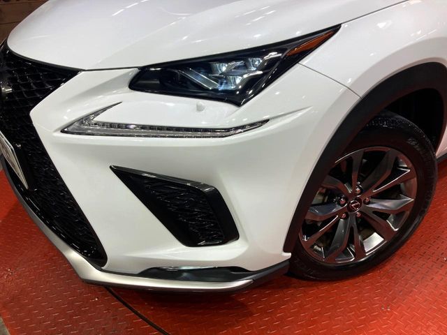 TOYOTA LEXUS NX300 2020