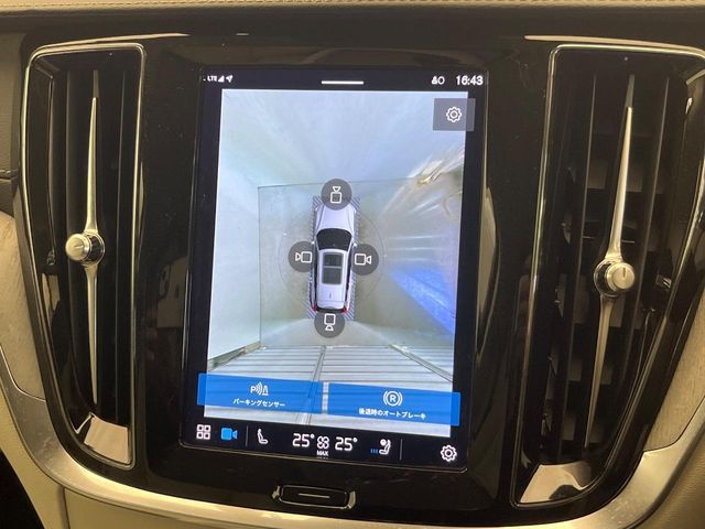 VOLVO VOLVO V60 2023