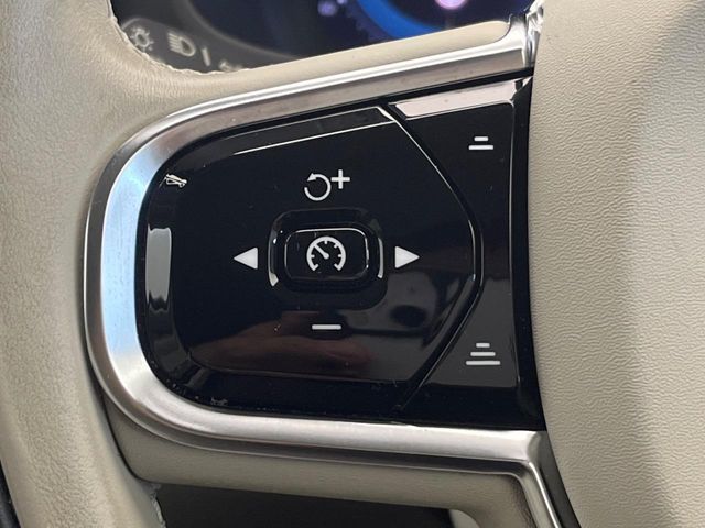 VOLVO VOLVO V60 2023