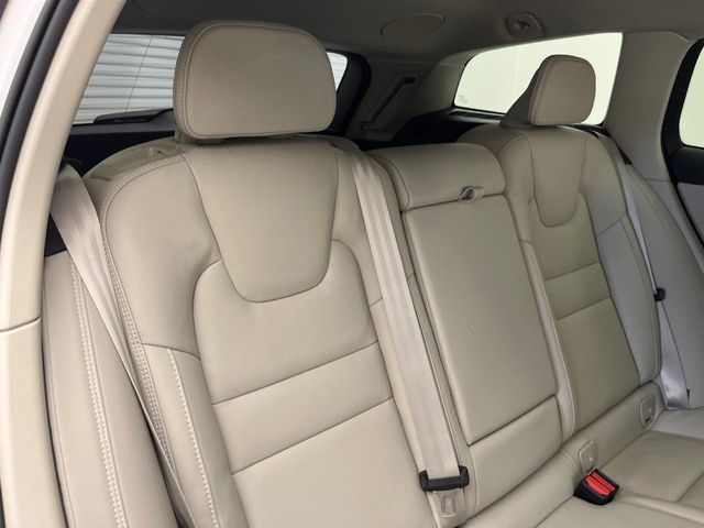 VOLVO VOLVO V60 2023