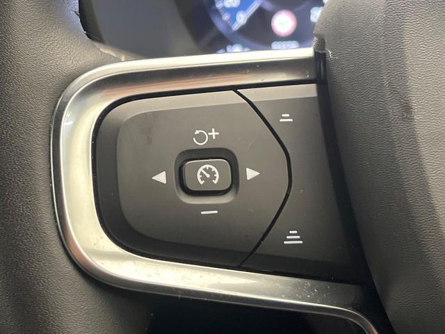 VOLVO VOLVO XC40 2020