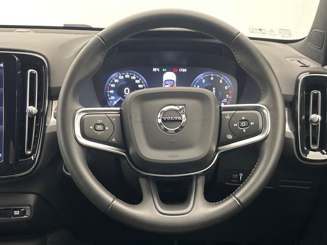 VOLVO VOLVO XC40 2020