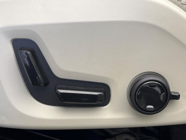 VOLVO VOLVO XC60 2023