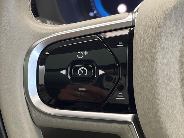 VOLVO VOLVO XC60 2023