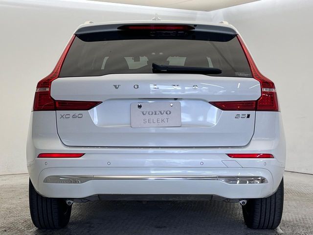 VOLVO VOLVO XC60 2023