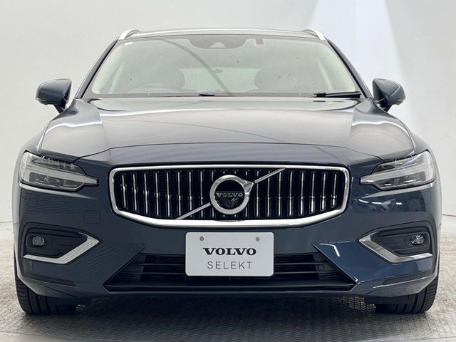 VOLVO VOLVO V60 2021